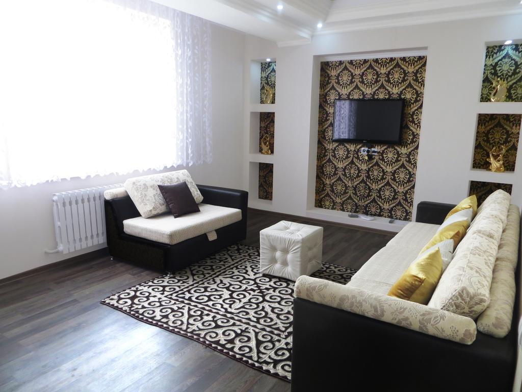 Bishkek House Apartament Екстер'єр фото